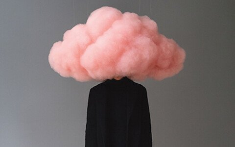 Rrose Cloud, eine Installation von Peter de Cupere, 2025 © Peter de Cupere.jpg ONLY GOOD VIBES? – Cannabis, Rausch und Realität