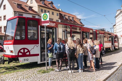 © Michael Kremer / SnapArt Stadtrundfahrt mit der Erfurter Straßenbahn durch die Altstadt von Erfurt