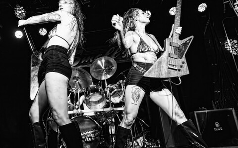 The Rumours + Menstruationsmassaker